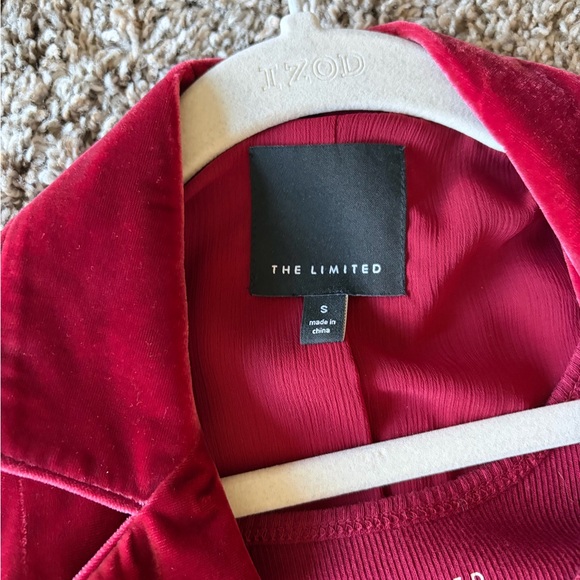 Classy Velvet Jacket and Sparkly tank top - Picture 7 of 8